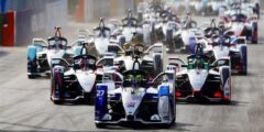 انطلاق بطولة العالم لسباقات “فورمولا-E” للسيارات الكهربائية